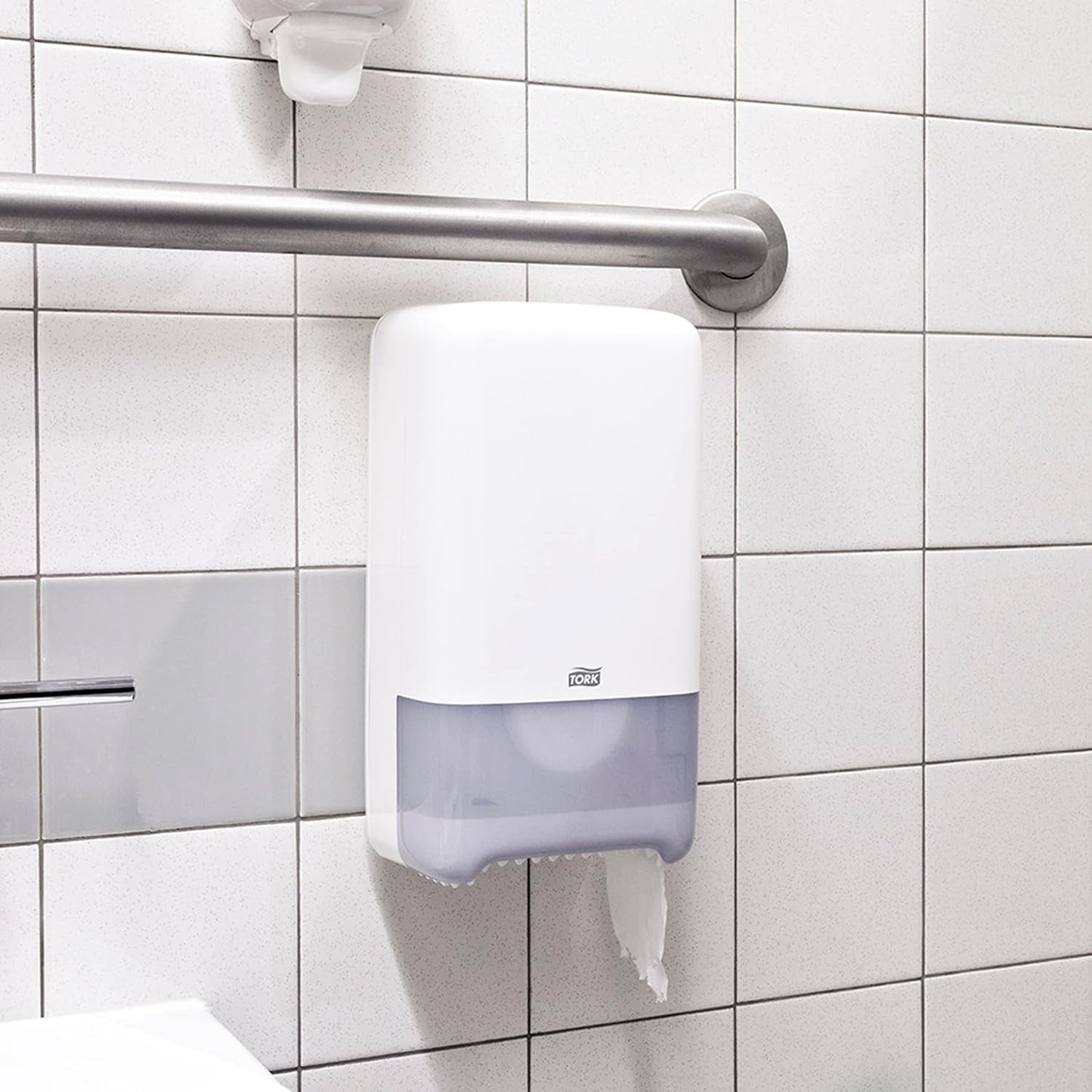 Tork 127530 Hârtie igienică Midi moale de calitate avansată pentru dispenserul de hârtie igienică Tork T6 cu rolă dublă / hârtie igienică cu 2 straturi moale și rezistentă la rupere, pachet de 27 (27 X 100 metri)