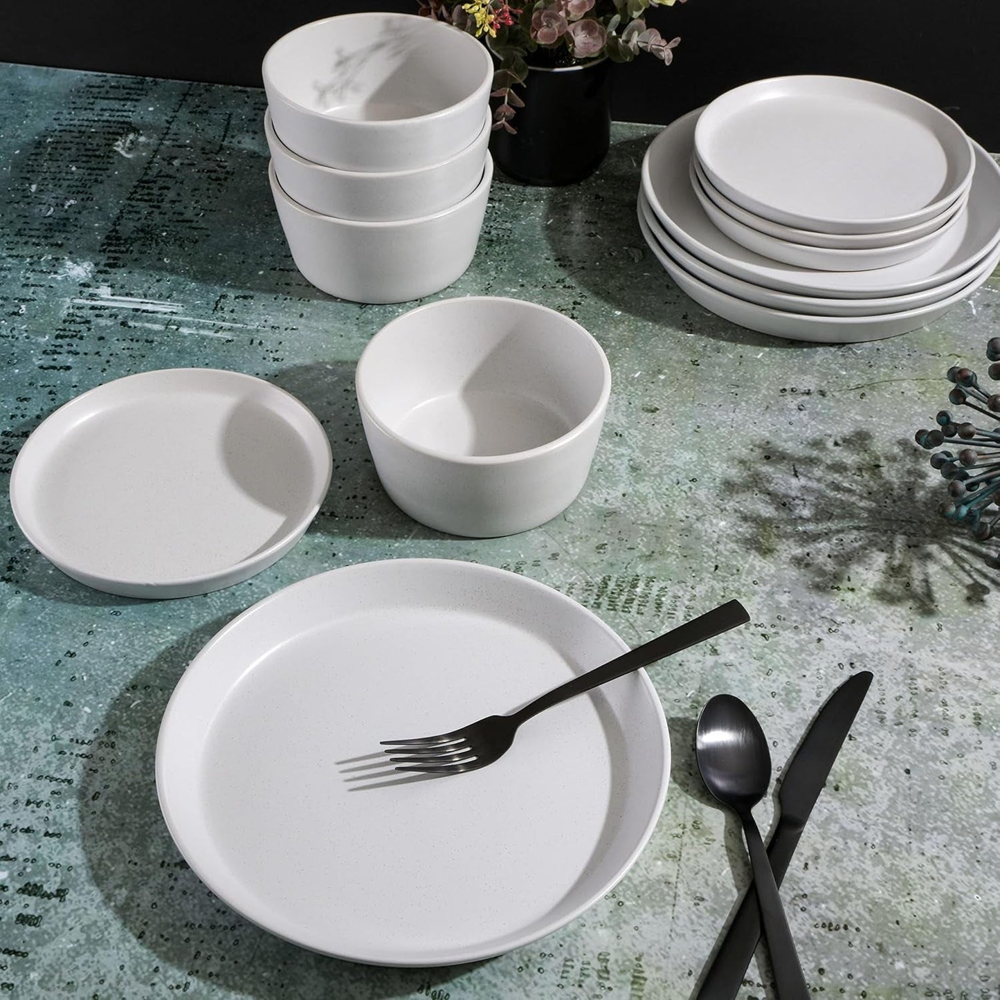 Set de veselă Sofia Coupe, serviciu pentru 4 persoane (12 piese), alb cu pete