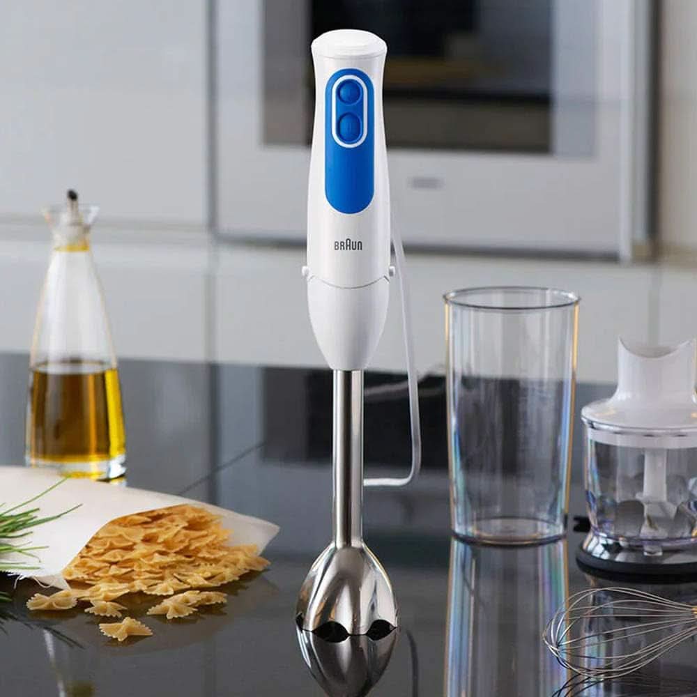 Braun Household Stabmixer MQ 3035 WH - Multiquick 3 Pürierstab Mit Edelstahl-Mixfuß, 2 Geschwindigkeiten, Spritzschutz, Spülmaschinenfest, Zerkleinerer, Schneebesen & 600Ml Mix- Und Messbecher, Weiß Bucatarie Naty Shop