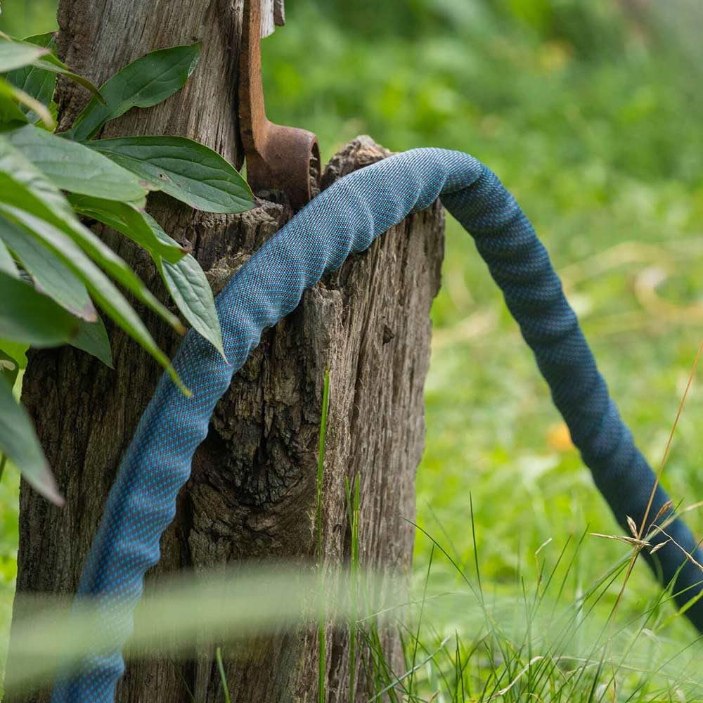 Set Gardena Liano Xtreme 1/2 inch, 15m: Furtun de grădină extrem de robust din material textil, cu furtun interior din PVC, ușor, rezistent la intemperii (18465-20)