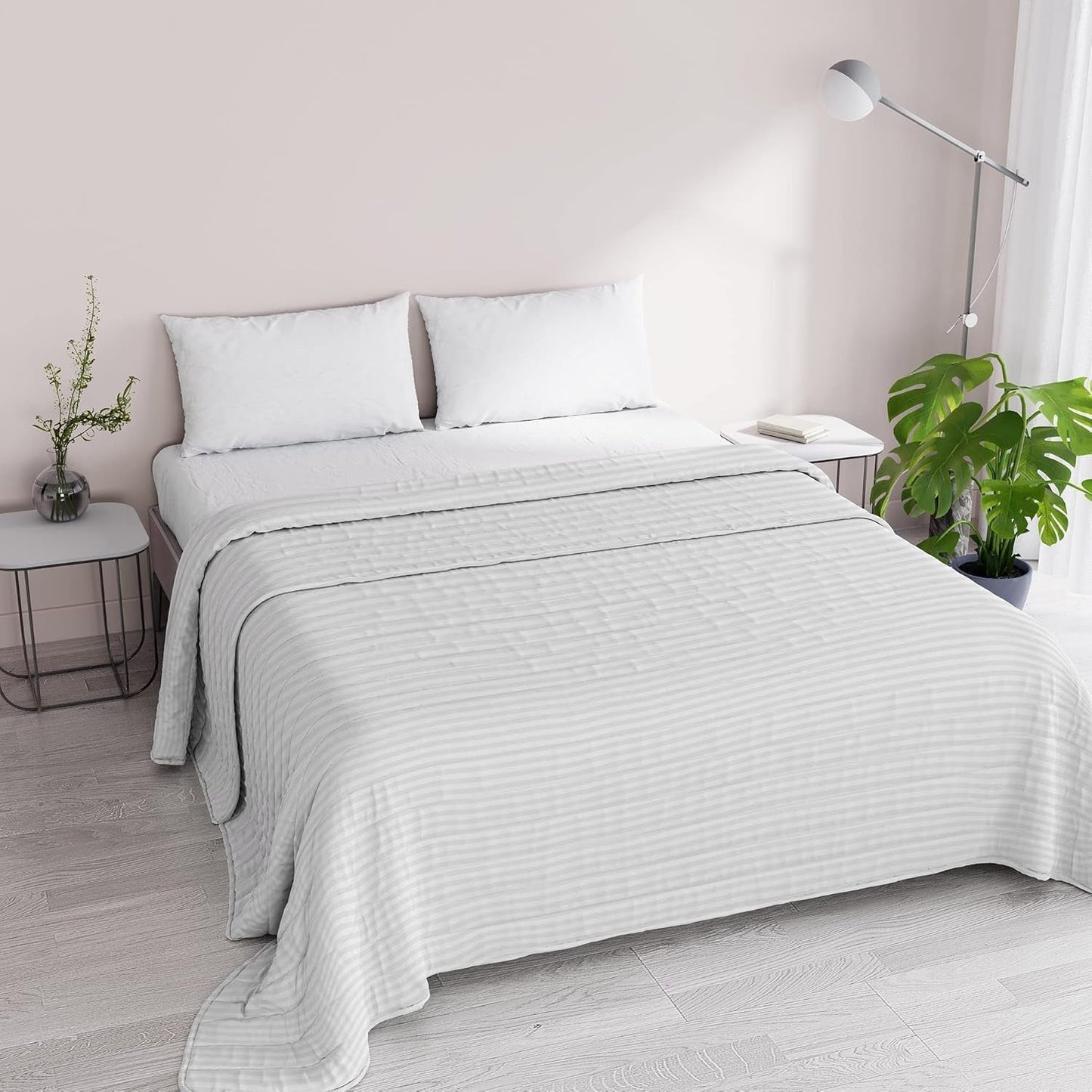 Cuvertură de vară Satin Stripes, poliester, crem, 260X250 Cm Plapumi si pilote Naty Shop Alb 260X250 Cm