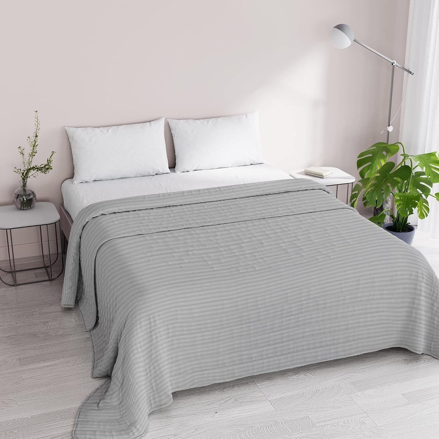 Cuvertură de vară Satin Stripes, poliester, crem, 260X250 Cm Plapumi si pilote Naty Shop Gri deschis 260X250 Cm