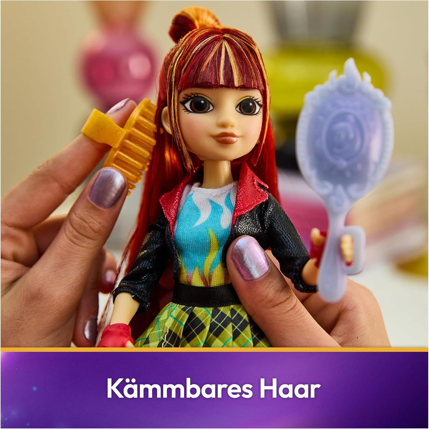 Păpușa Valentina de la Unicorn Academy - păpușa originală din popularul serial Netflix, 24 cm înălțime, cu păr natural, haine și accesorii detașabile, pentru copii cu vârsta de 4 ani și peste