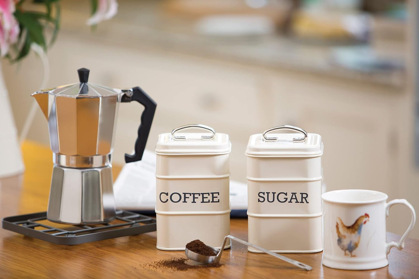KitchenCraft Living Nostalgia set de 3 borcane de depozitare pentru ceai, zahăr și cafea, în cutie cadou, oțel, Antique Cream , 11 cm x 11 cm x 17 cm, Vintage Blue Cutii depozitare alimente Naty Shop