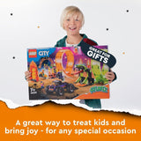 LEGO 60339 City Stuntz Stuntz Show Double Looping Set, Incl. rampă, monster truck, 2X motocicletă și 7 minifigurine, jucărie pentru copii cu vârsta peste 7 ani Seturi de constructie Besuche den LEGO-Store
