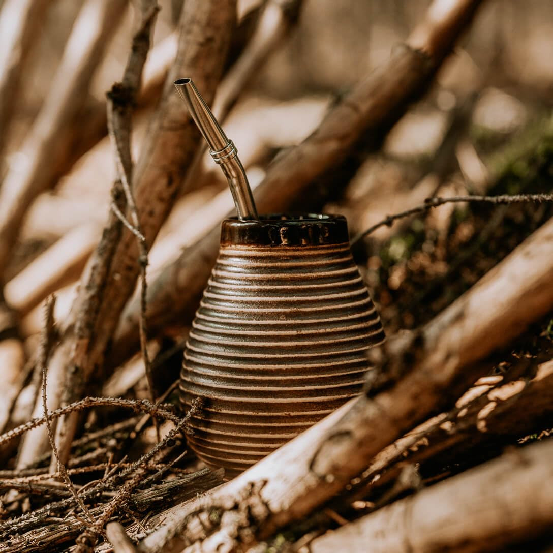 Set de ceai Mate din ceramică ● 3 sortimente de Mate BIO + cană Mate + Bombilla + instrucțiuni de preparare (Vintage)
