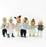 - Meine Familie mit 4 Puppen – Holz, Stoff – P053