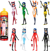 Bandai - Miraculous Ladybug - Doll Marinette Colour Change Surprise - Păpușă articulată Miraculous, 26 Cm + 3 surprize - Model aleatoriu - P50390 Papusi Naty Shop Păpușă surpriză Marinette Colour Change