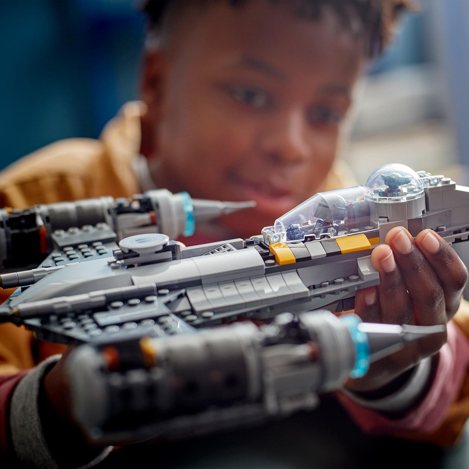 LEGO Star Wars Luptătorul Mandalorian N-1 din Cartea lui Boba Fett, jucărie construibilă cu navă spațială, set de 4 personaje, inclusiv figura Baby Yoda 75325 Seturi de constructie Besuche den LEGO-Store