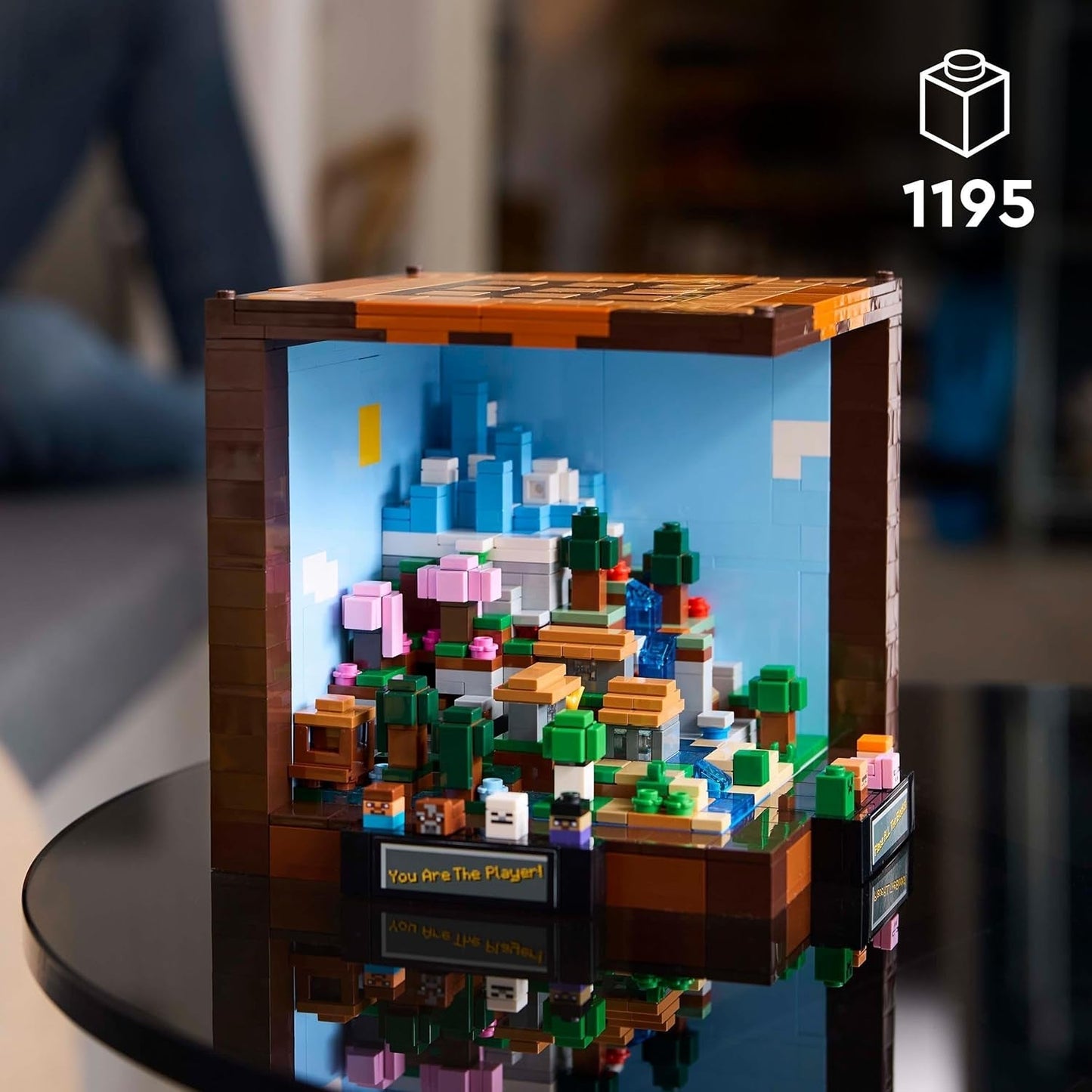 Set de construcție LEGO Minecraft The Workbench, set de jocuri video cu 8 figuri, inclusiv Steve, Alex, creaturi și biome, model aniversar 15, idee de cadou pentru adulți, bărbați și femei 21265 Seturi de constructie Besuche den LEGO-Store