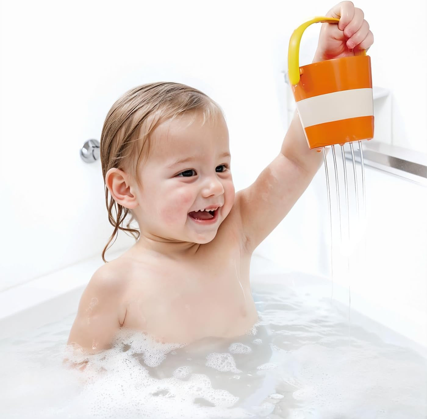 Hape Set găleată colorată | Jucărie de baie cu roată de apă din trei piese pentru copii mici, multicoloră Jucarii Bebe Naty Shop