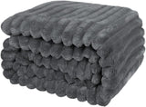 Pătură confortabilă 200X230 Cm - Pătură caldă și pufoasă pentru cuvertură de pat și canapea Pătură pentru mamă, femei și iubită (bej, 200X230Cm) Paturi si Cuverturi KEAYOO Gri închis 150X200Cm