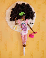 Barbie Rewind - Figurină de colecție nostalgică în stilul anilor '80, cu păr și ținută superbe, inclusiv televizor, popcorn și telefon, pentru fani și colecționari, HJX19