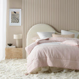 ROOM99 Noemi Cuvertură de pat elegantă în crem 170 X 210 Cm Cuvertură de pat versatilă ca cuvertură de pat sau canapea Pătură de aruncat pentru pat și canapea Stilul quilt Ideal ca cuvertură de pat Paturi si Cuverturi Besuche den ROOM99-Store Roz pudră 240X260