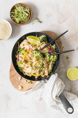 Tăiței Fettuccine Konjac Bio Shirataki Diet-Food - 300g, cu conținut scăzut de carbohidrați, fără zahăr, keto, vegan, cu conținut scăzut de calorii, fără gluten și fără ouă, preparați din făină de Konjac