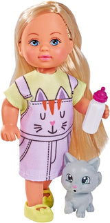Simba 105733591 - Evi Love Kitty, asortat în 2 moduri, va fi livrat doar UN articol, păpușă într-o rochie drăguță de pisică cu pisoi și sticlă de băut, păpușă de joacă de 12 cm, vârste 3+