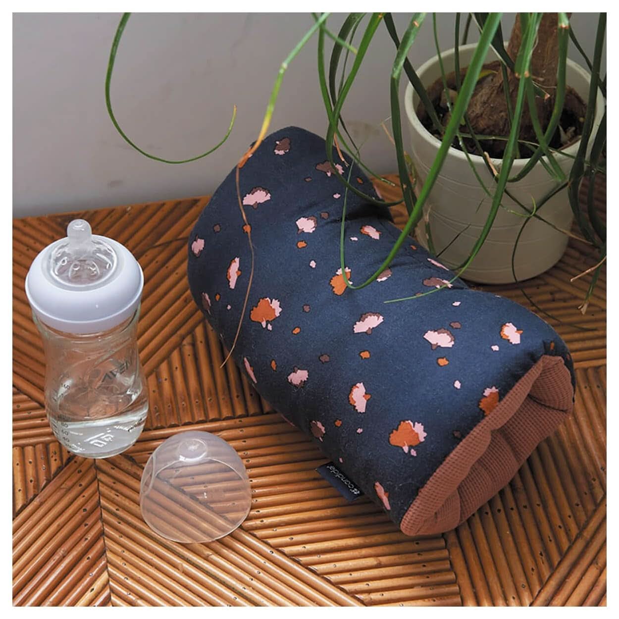 Perne pentru brațe pentru alăptare, susține capul copilului, 24 X 15 X 19 cm Accesorii Hrana si Alaptare Bebe Naty Shop