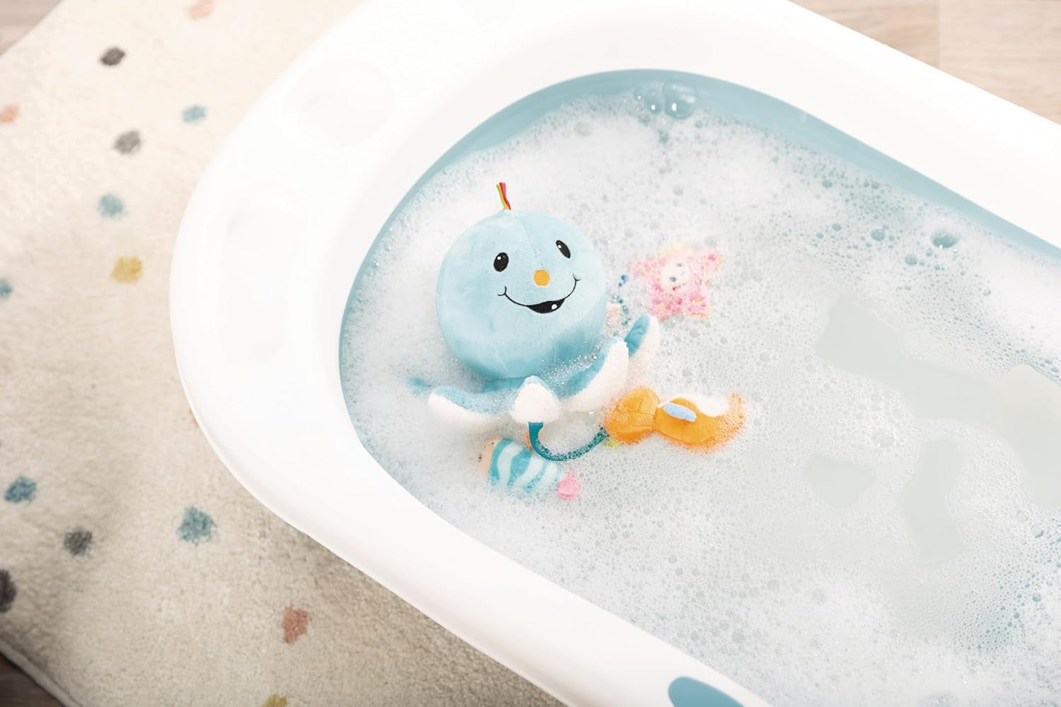 Jucărie de baie Octily 18x14cm incl. 3 figurine în cutie cadou 23.5x17x13.5cm albastru - jucărie cu elemente de prindere - jucărie pentru copii pentru baie pentru prindere și joacă Jucarii Bebe Naty Shop