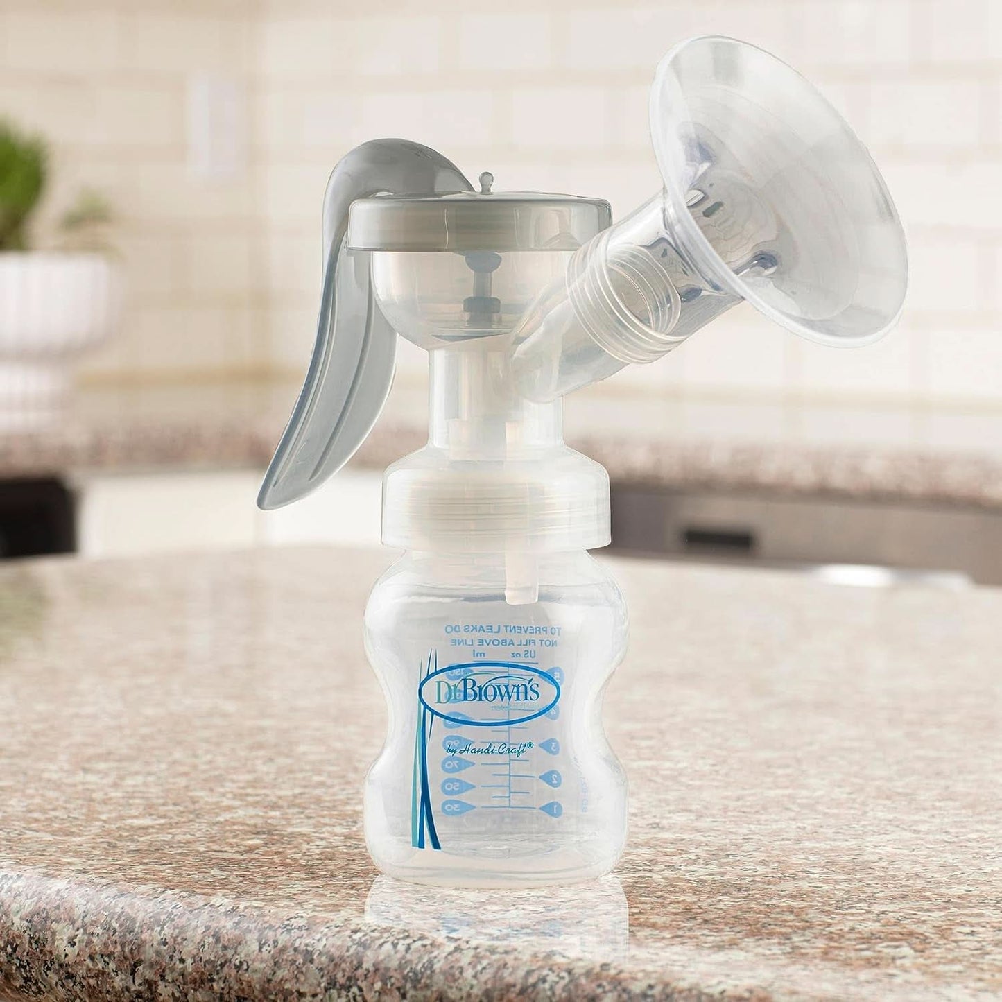 Pompă manuală de sân cu protecție 100% silicon Softshape (B, flanșă de 25 mm) și opțiuni anti-colici + biberon cu gură largă de 150 ml cu tetina cu flux lent de nivel 1 Accesorii Hrana si Alaptare Bebe Naty Shop