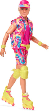 Păpușă Barbie Ken de colecție din film, cu ținută de patinaj în stil retro și patine inline, JBJ51, [Multicolor]