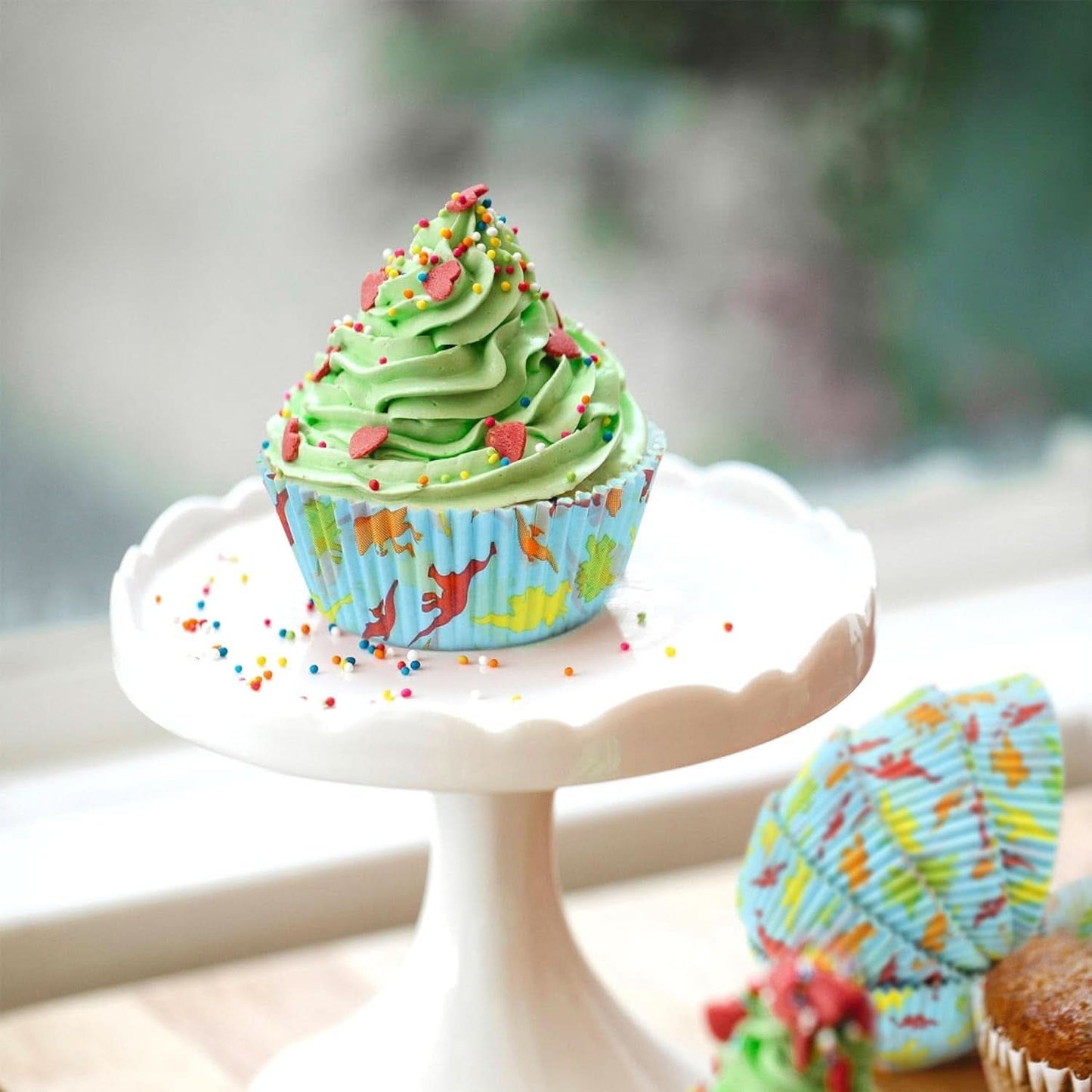 Set Günthart Dino, 55 grame + 50 chese briose din hartie Sprinkles Naty Shop