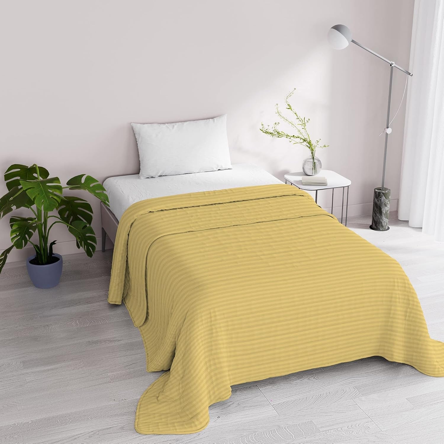 Cuvertură de vară Satin Stripes, poliester, crem, 260X250 Cm Plapumi si pilote Naty Shop Galben 170X250 Cm