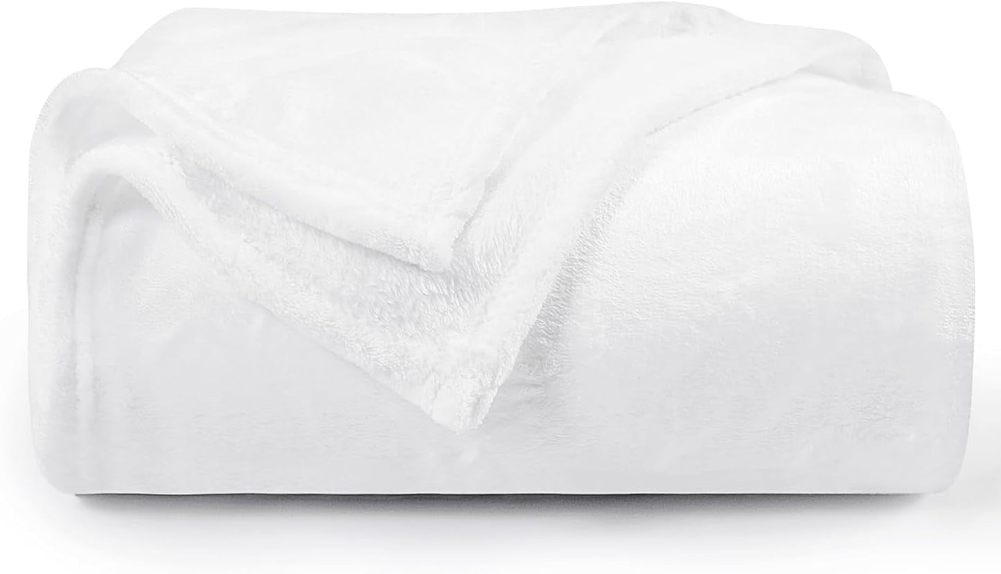 Aisbo Cuddly Blanket Fluffy Blanket Grey - Fleece Blanket 150X200 Cm XL Warm Sofa Blanket, Cosy Living Blanket Light Grey Soft As Living Room Blanket Couch Blanket For Winter Paturi si Cuverturi Besuche den Aisbo-Store Alb 130 X 150 Cm