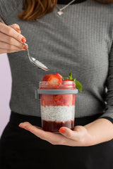 Borcan de mic dejun Kilner cu lingură / 350 ml, Ø 9,5 cm / 5 piese | cană pentru muesli la pachet / non-toxic / recipient din sticlă cu capac pentru muesli, terci și iaurt / recipient pentru ovăz peste noapte Cutii depozitare alimente Naty Shop