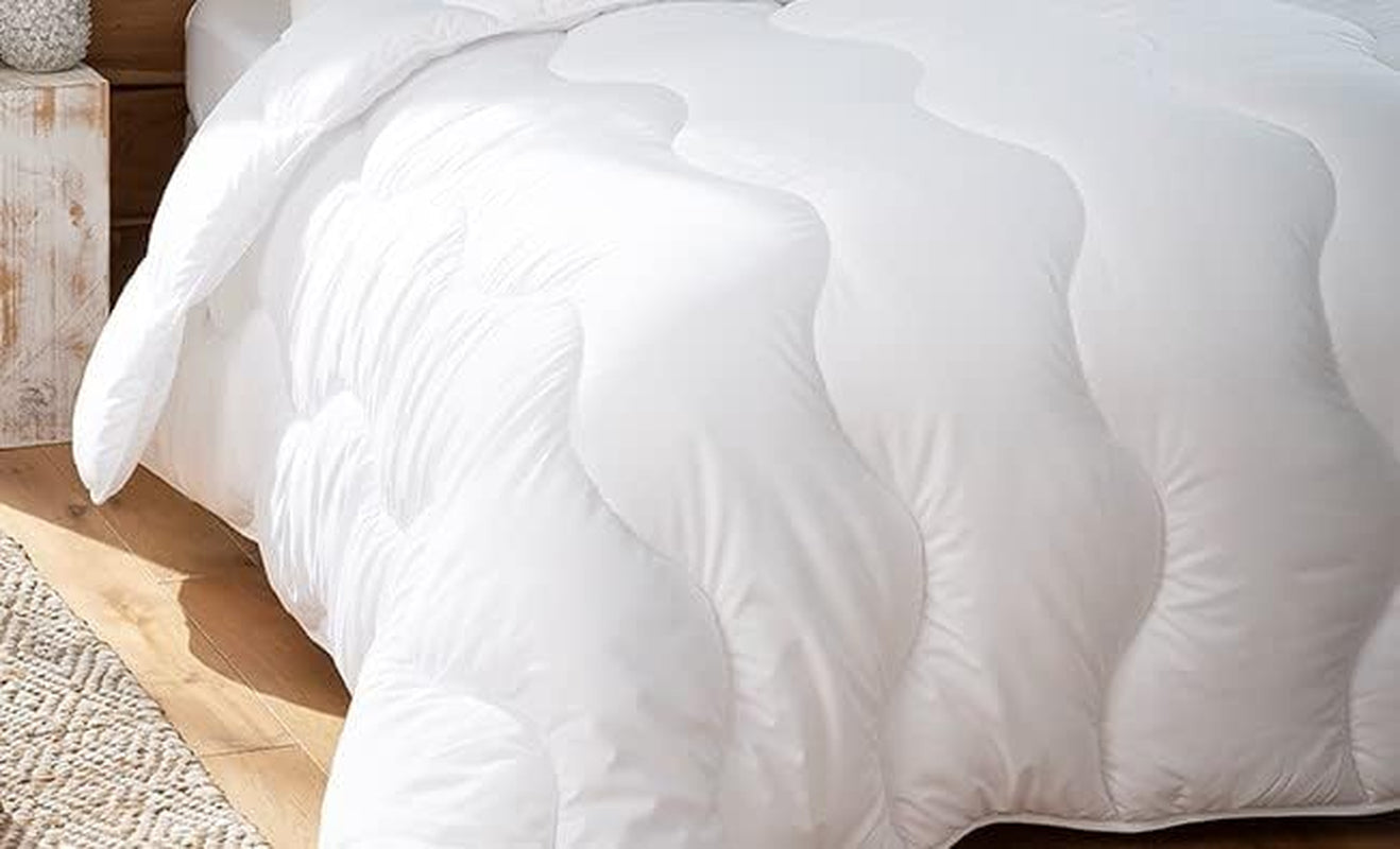 Abeil Couette Douceur Et Fraicheur Blanc Quilt Feran Ice Soft And Fresh, White, 240 X 260 Cm, Poliester, 240X260 Plapumi si pilote Naty Shop