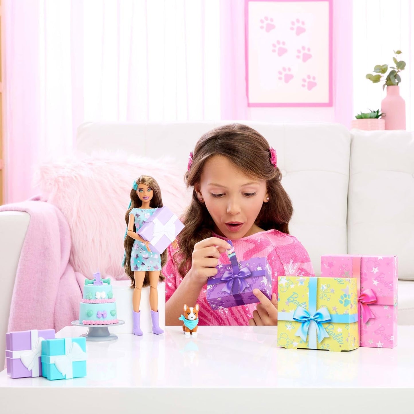 Păpușă Barbie Party fără cutie și accesorii, serie de aniversări pentru animale de companie, set de stele de petrecere cu 10 surprize, inclusiv efect de schimbare a culorii și decorațiuni pentru tort, JFG72