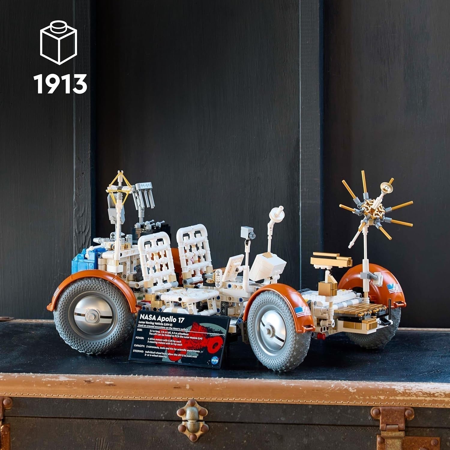 LEGO Technic NASA Apollo Lunar Roving Vehicle (LRV), Model de rover lunar pentru adulți, obiect de colecție spațială pentru pasionații de știință, jucărie de construcție, model de vehicul spațial 42182 Seturi de constructie Besuche den LEGO-Store