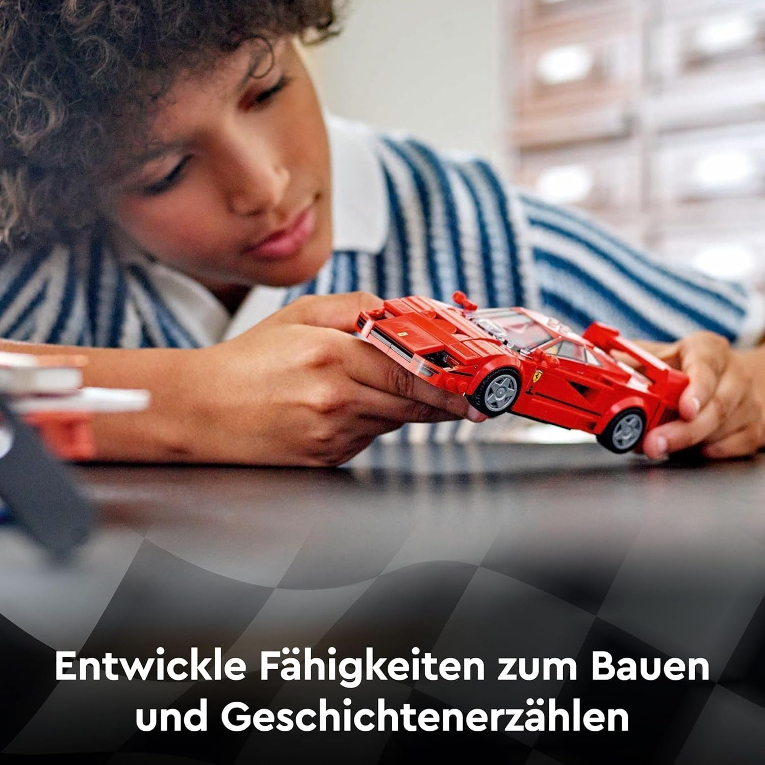 LEGO Speed Champions Ferrari F40 Super Sports Car, Playset cu mașină de jucărie construibilă și șofer minifigurină, set de construcție de colecție pentru copii, cadou pentru băieți și fete 76934 Seturi de constructie Besuche den LEGO-Store