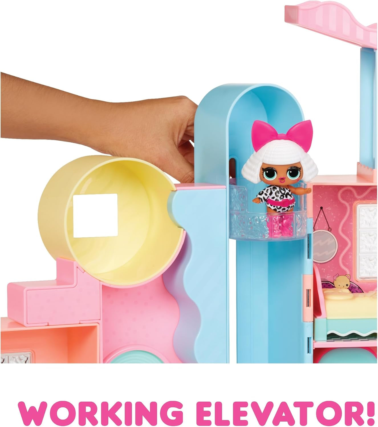 LOL Surprise! Casă Magică cu Nisip Squish și Păpușă Colecționabilă Diva - Set de Joacă cu Păpușă Colecționabilă, Nisip Squish, Surprize și Accesorii - Ideal pentru Fete cu Vârsta de 4 Ani și Peste
