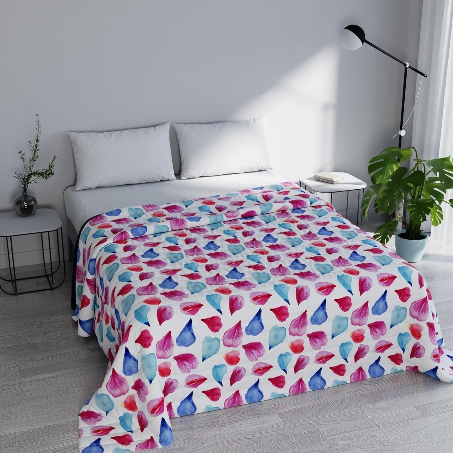 Cuvertură de vară imprimată Fantasy, umplutură din poliester, Petali, 260X270Cm Plapumi si pilote Naty Shop
