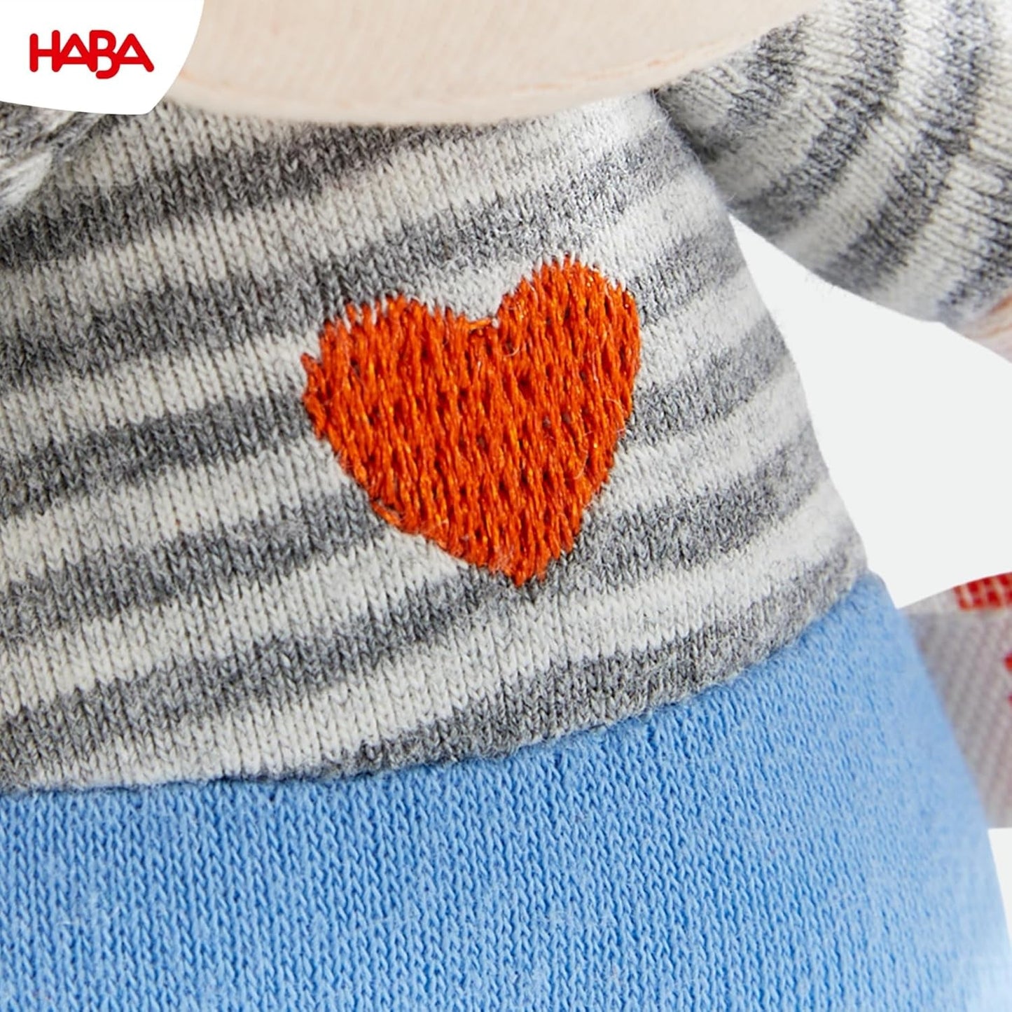 Covorașe HABA Înger Păzitor – Păpușă din material textil drăguță (15 cm), cadou ideal de bun venit pentru bebeluși și copii mici – Lavabil la 30 °C – 2011869001