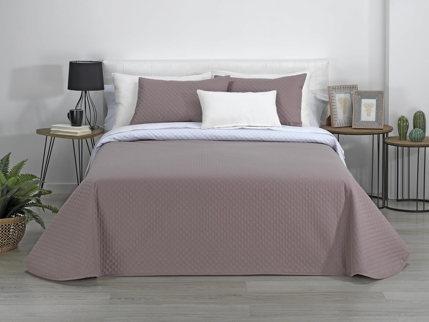 AVA | Cuvertură Reversibil Boutique | Pentru toate anotimpurile | Culoare - Alb/Taupe | Pentru pat de 120/135 cm. pat. (230 X 270 Cm. Ancho X Alto) | Cuvertură cu matlasare Plapumi si pilote Naty Shop