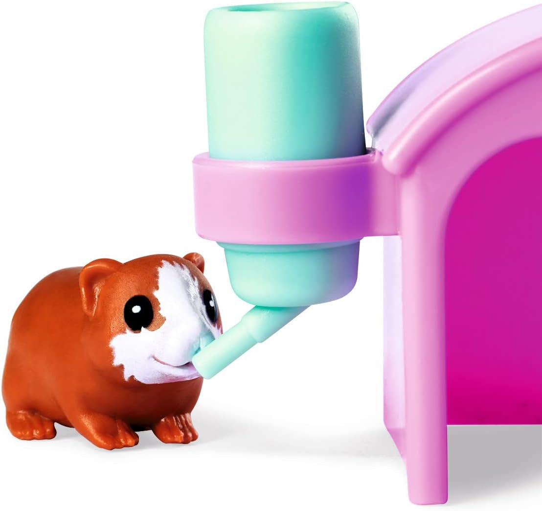 Simba Evi Love Guineea Pigs, păpușă de joacă cu doi porcușori de Guineea și căsuță, sticlă de apă și morcovi, 12 cm, vârste 3+