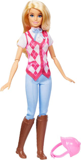 Păpușa Barbie Malibu și accesorii din Barbie Mysteries: Aventura secretă a cailor, inclusiv păpușă la modă, costum de călărie detașabil și cască, HXJ38