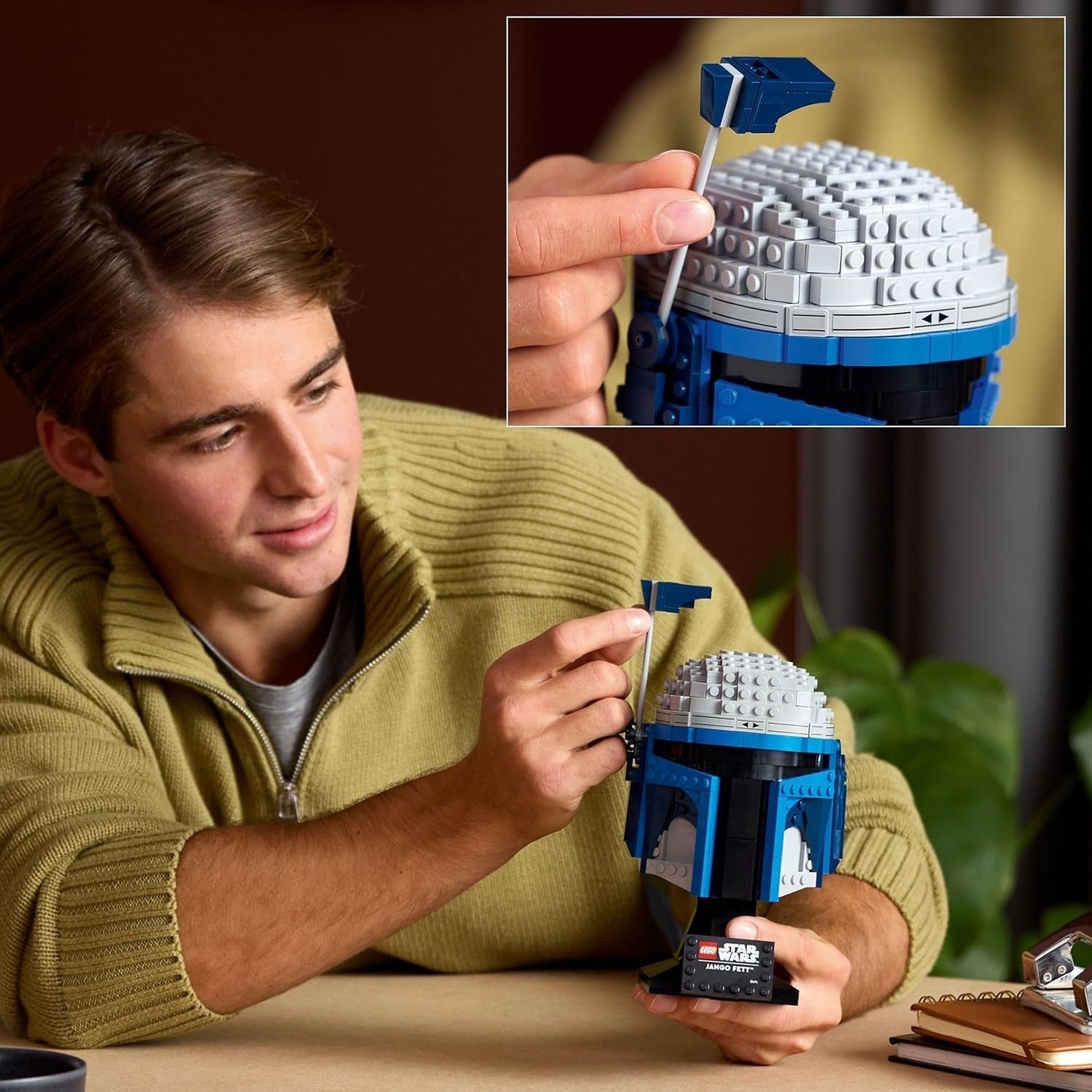 LEGO Star Wars 75408 Jango Fett Helmet - Set de construcție Mandalorian pentru adulți - Model cu suport, plăcuță de identificare și antenă reglabilă - Cadou pentru fanii Atacului clonelor Seturi de constructie Besuche den LEGO-Store