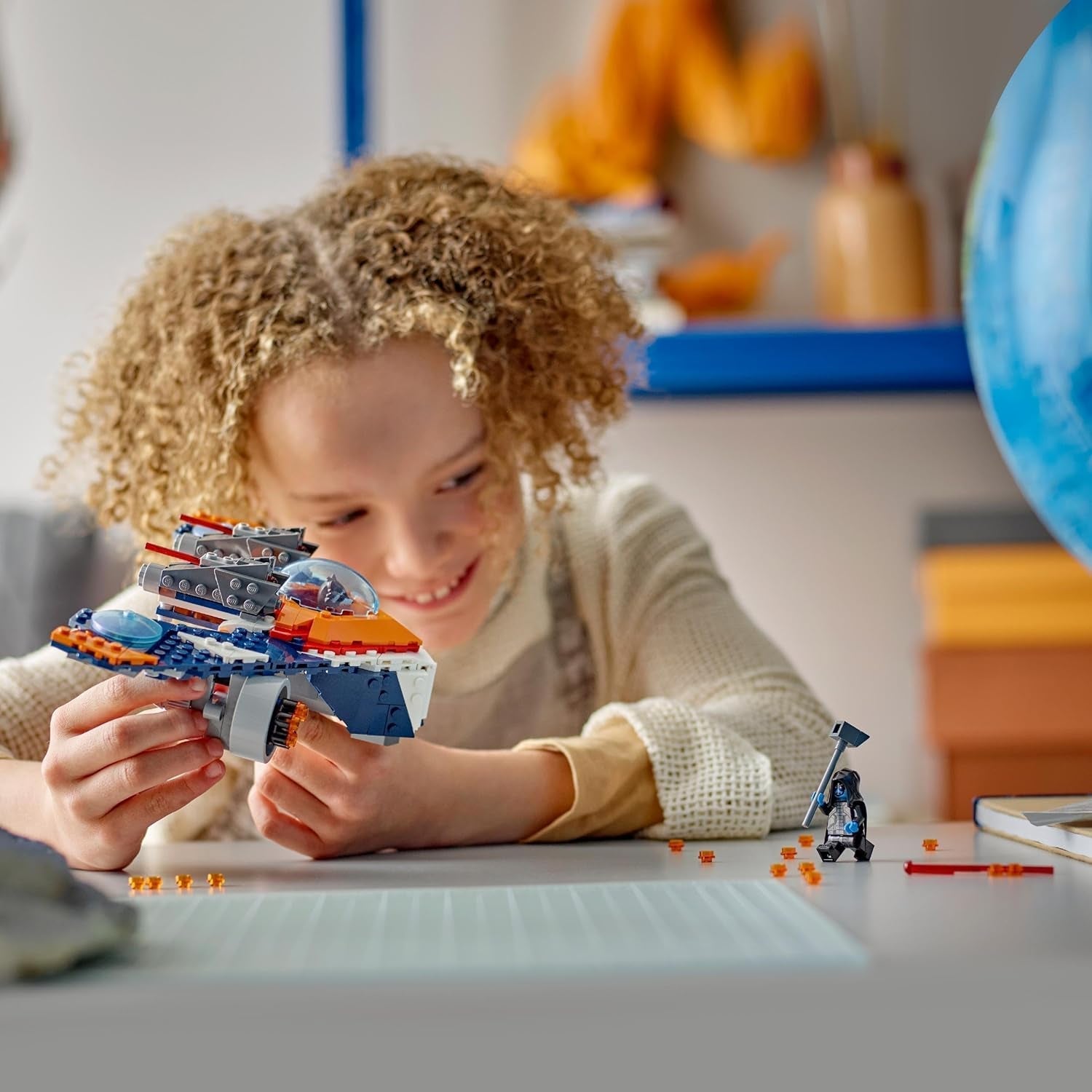 LEGO Marvel Rockets Spaceship Vs. Ronan, set cu navă spațială construibilă, jucărie cu supereroi din Gardienii Galaxiei cu figuri, cadou pentru băieți și fete de la 8 ani 76278 Seturi de constructie Besuche den LEGO-Store