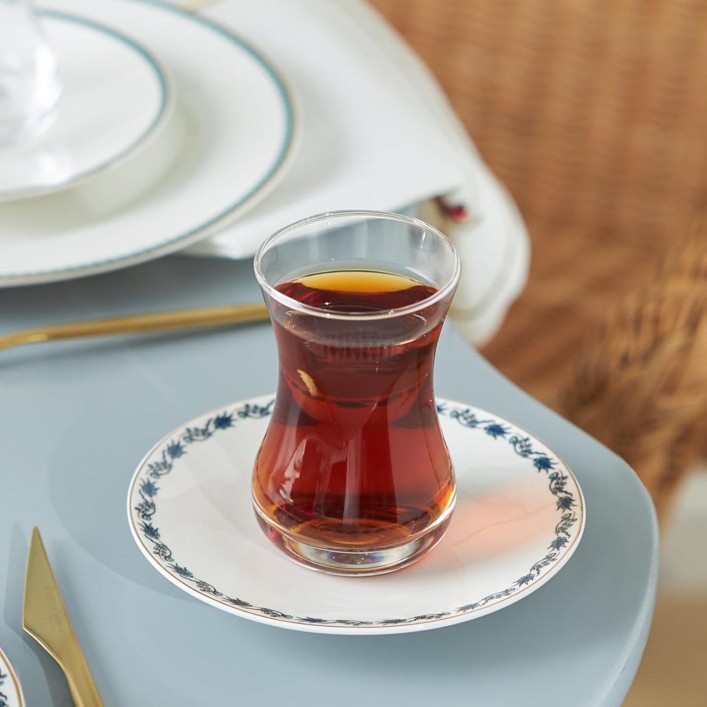 Set de deserturi Karaca İznik pentru 6 persoane, 18 piese - veselă elegantă pentru deserturi delicioase