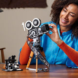 LEGO | Disney Camera - Tribute to Walt Disney, Set pentru adulți cu mini figurine Mickey și Minnie Mouse, figurine Bambi și Dumbo, Cadou pentru femei, bărbați și fani, Expoziție 43230 Seturi de constructie Besuche den LEGO-Store