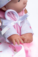 JC Toys La Baby Caucasian Baby Doll Set - păpușă moale de 28 cm, lavabilă, costum roz detașabil cu pălărie, pătură și suzetă, pentru copii de la 12 luni în sus Papusi Naty Shop