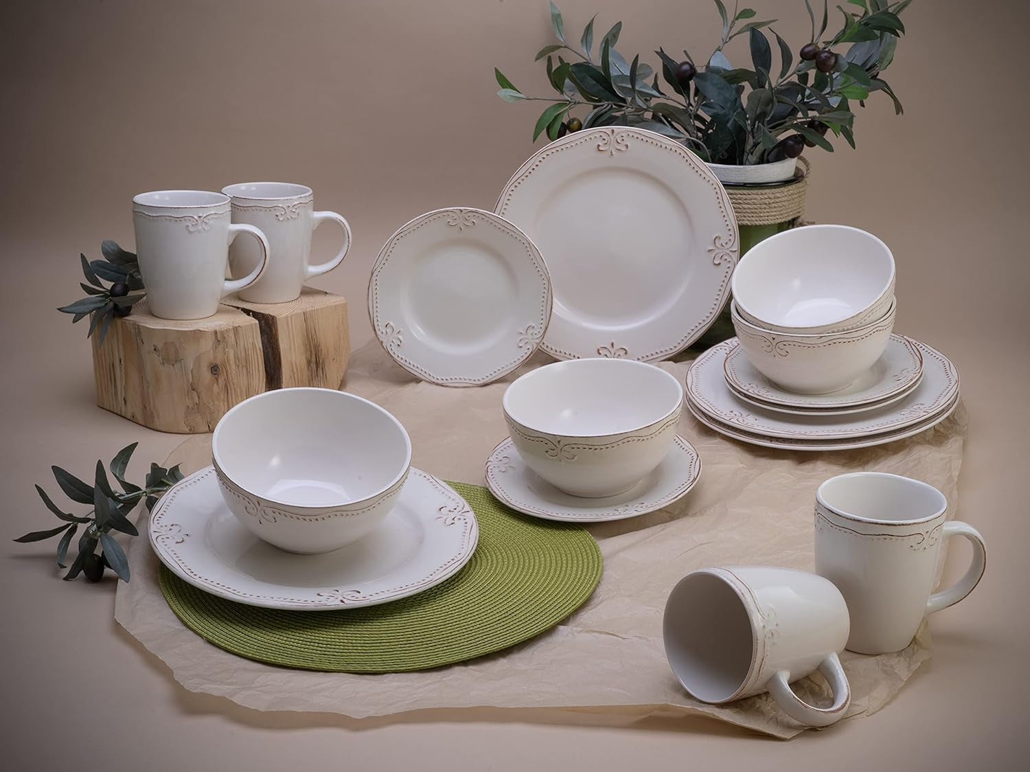 CreaTable, 23601, seria Romantic Vintage, set de veselă cu 16 piese pentru 4 persoane, serviciu combinat din gresie, potrivit pentru mașina de spălat vase și cuptorul cu microunde, producție de calitate