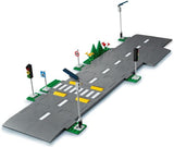 LEGO City Intersecție rutieră cu semafoare, set de construcție cu cărămizi care strălucesc în întuneric 60304 Seturi de constructie Besuche den LEGO-Store