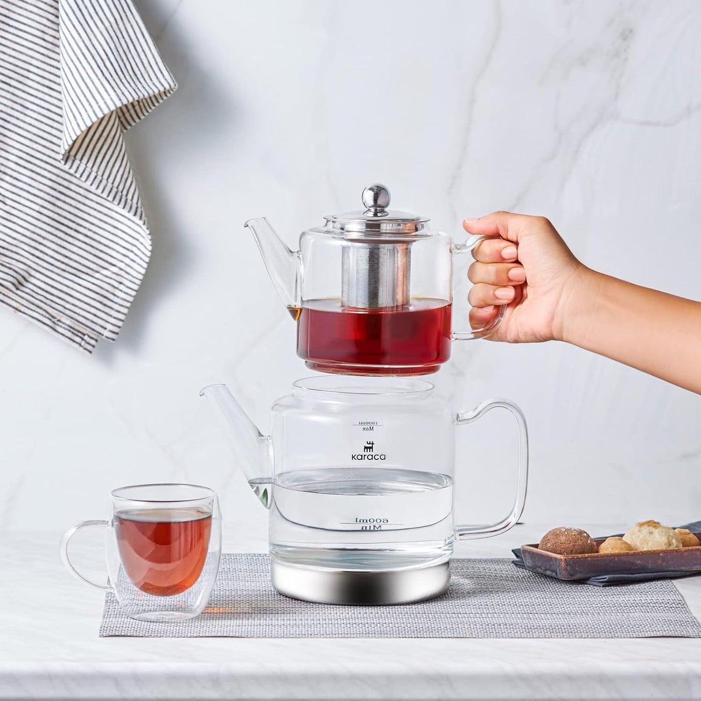 Set de ceainic din sticlă borosilicată Karaca Dora cu infuzor de ceai din oțel inoxidabil, fierbător de 2L și ceainic din sticlă de 1L cu infuzor, ceainic turcesc, Caydanlik, aparat de ceai turcesc pentru ceai din plante, ceai vrac, XL