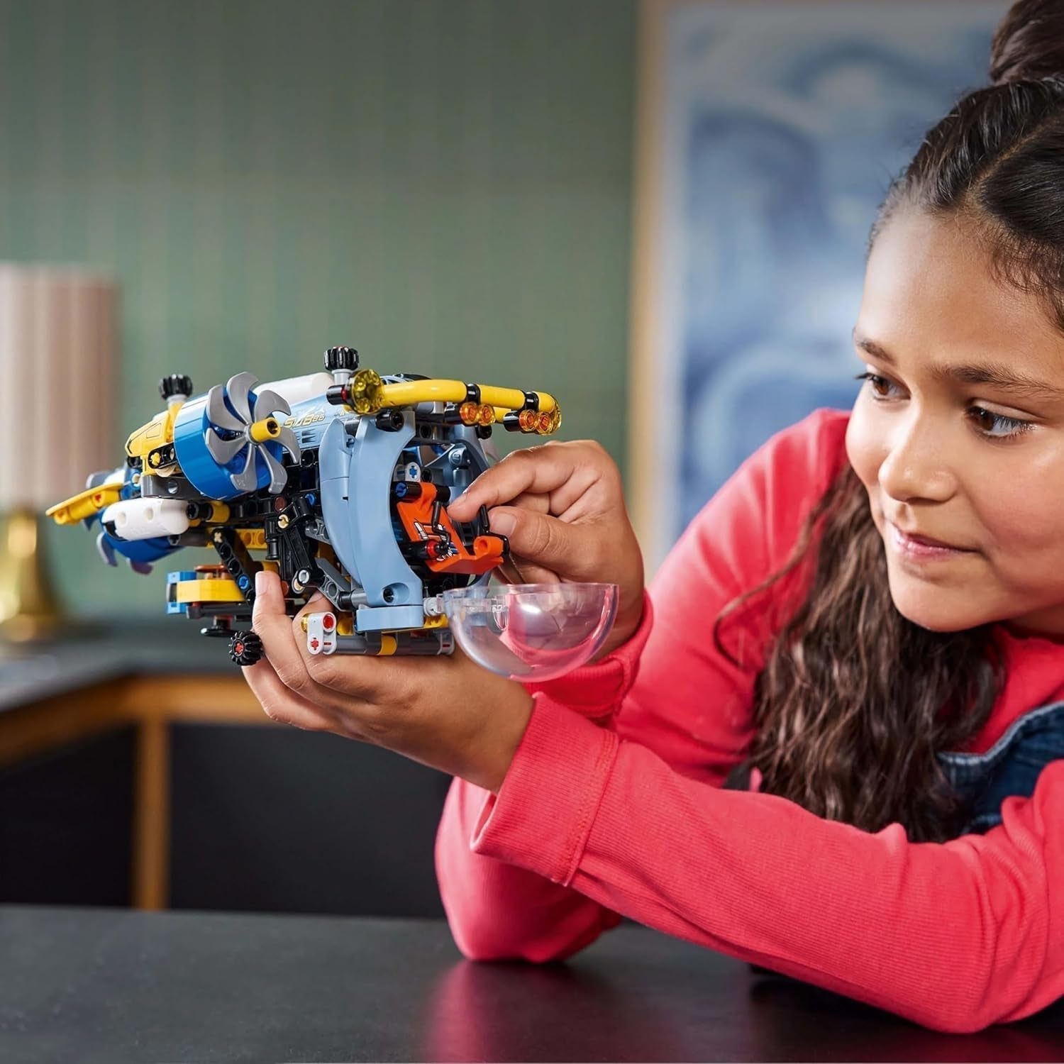 Submarin LEGO Technic Deep Sea Explorer, jucărie de construit pentru copii, băieți și fete de la 9 ani, idei creative de cadouri pentru ziua de naștere, vehicul construibil, cu elice rotative 42201 Seturi de constructie Besuche den LEGO-Store