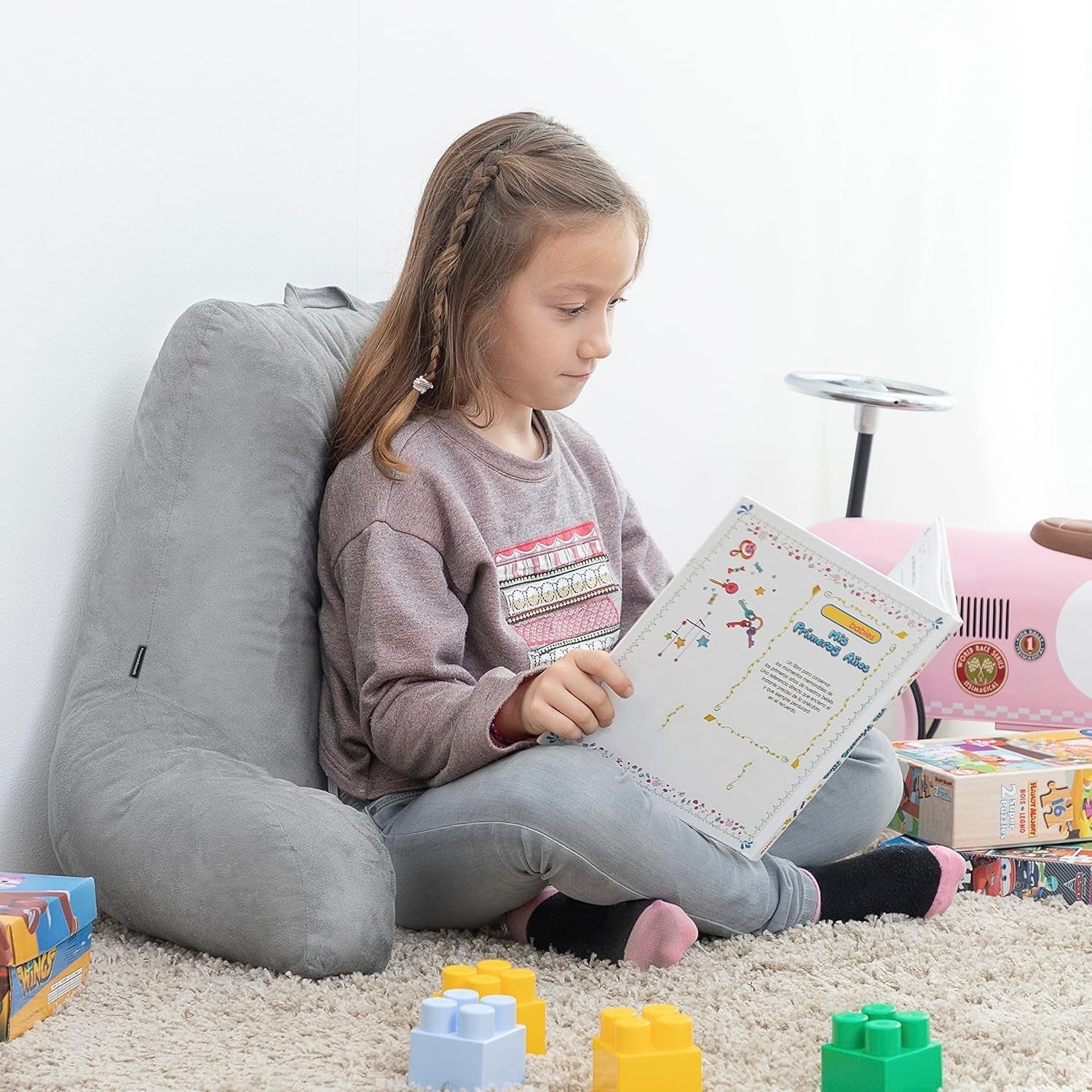 Pernă de citit InnovaGoods Huglow cu cotieră, pentru canapea, pat și covor, pernă de citit cu suport lombar și mâner de transport, ergonomică, previne disconfortul și durerea, gri