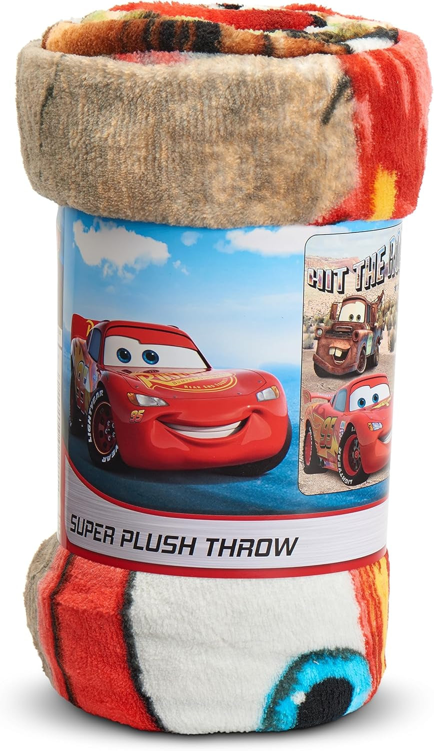 Lag3 Pătură de aruncat Cars Pătură de aruncat Micro Raschel, poliester, On The Street, 46" X 60" Paturi si Cuverturi Northwest