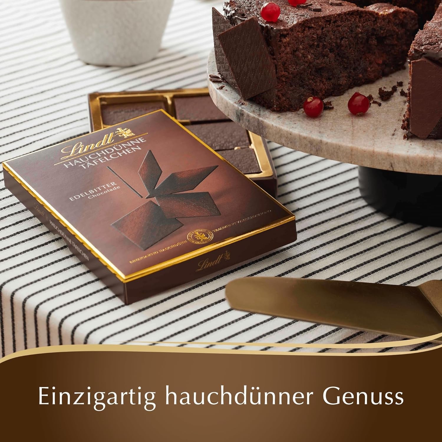 Batoane de ciocolată neagră Lindt Chocolate Ultra-Thin | 125 g | Batoane ultra-subțiri din cea mai fină ciocolată neagră | Deosebit de subțiri și de fine | Cadou de ciocolată (1 pachet)